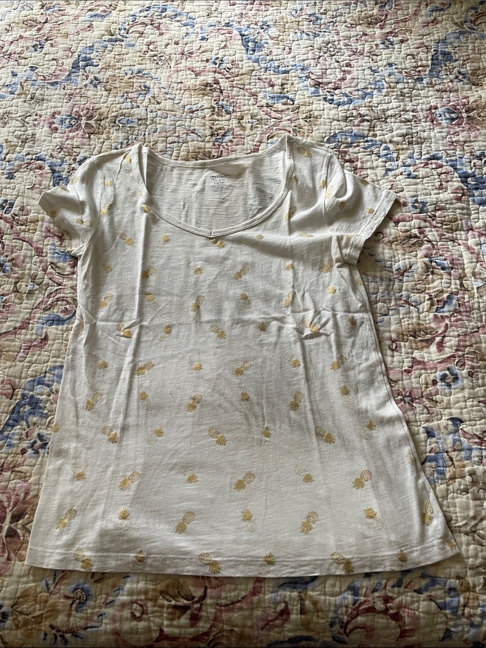 Pineapple Top